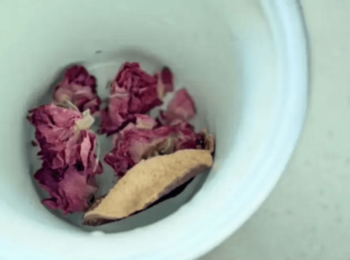 Five Benefits of Chenpi and Rosebud Tea